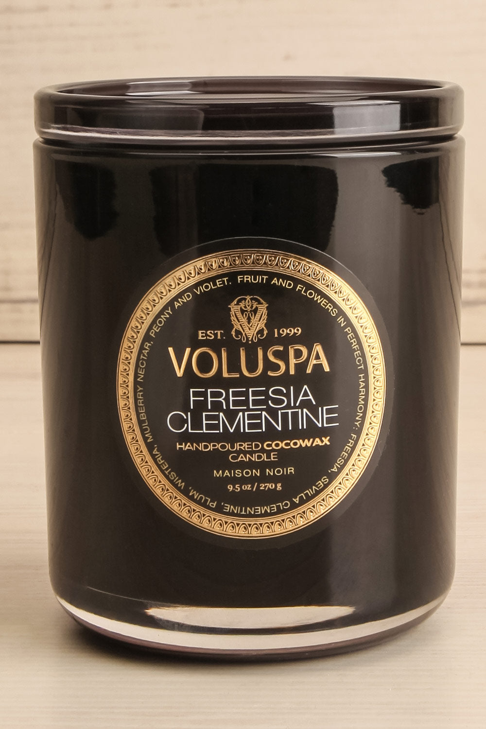 Freesia Clementine Classic Candle by Voluspa | Maison garçonne close-up