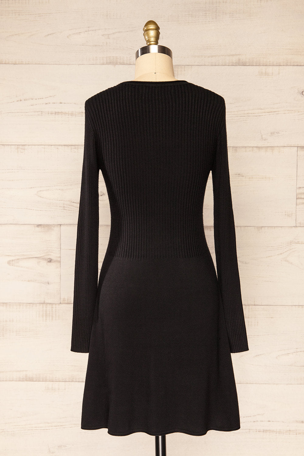 Gitega Short Rib-Knit Black Dress w/ Long Sleeves | La petite garçonne back view
