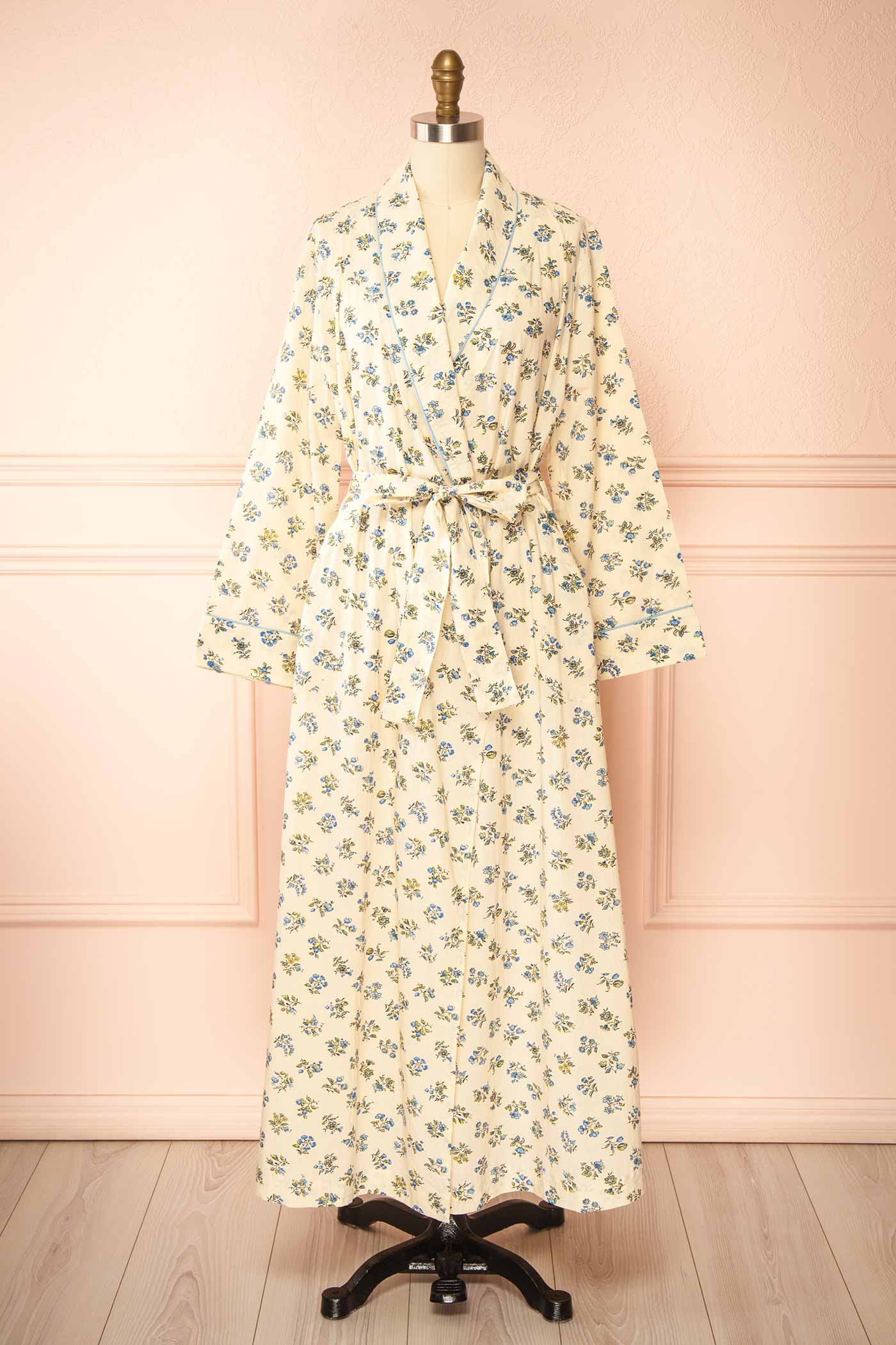 Grietta Ivory Floral Cotton Dressing Gown with Pockets | Boutique 1861 front 