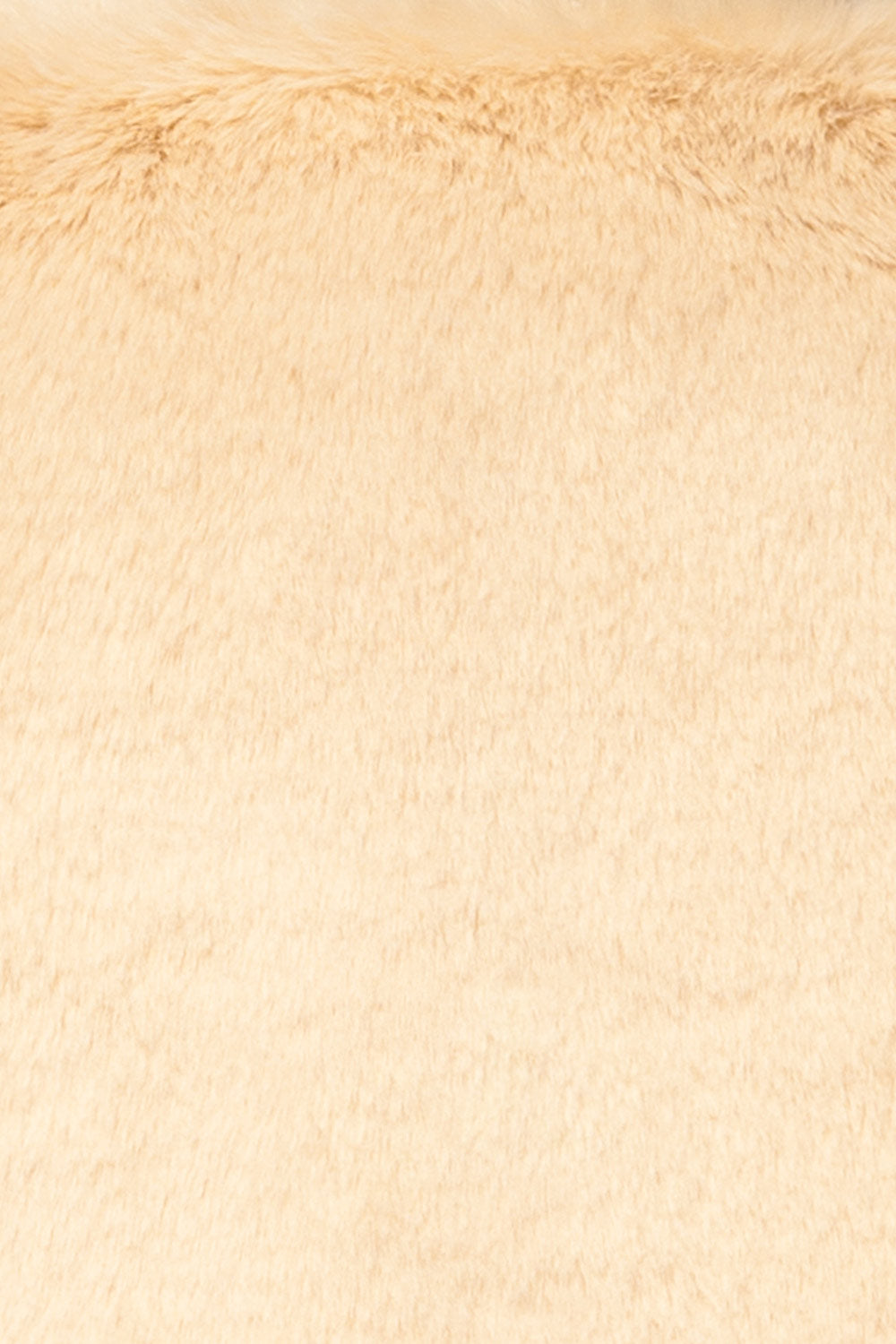 Guadaira Beige Faux Fur Sleeveless Vest | La petite garçonne fabric 