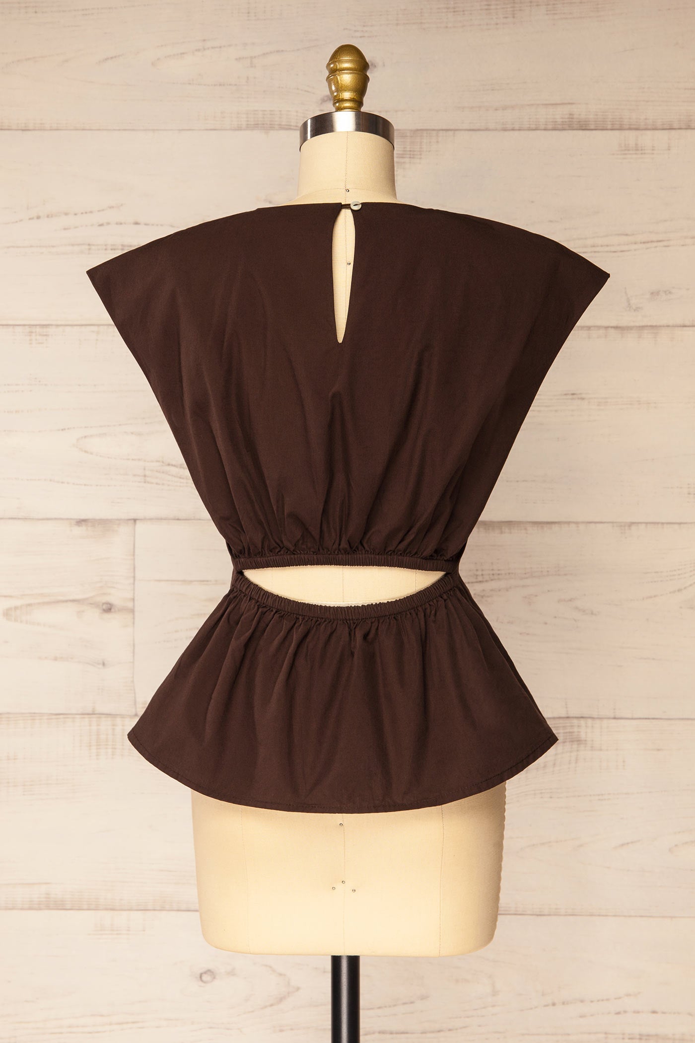 Gubbio Brown Open Back Cap Sleeve Top | La petite garçonne back 