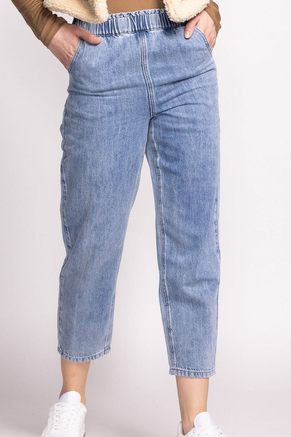 Gutierrez Cropped Denim Pants | La petite garçonne front model