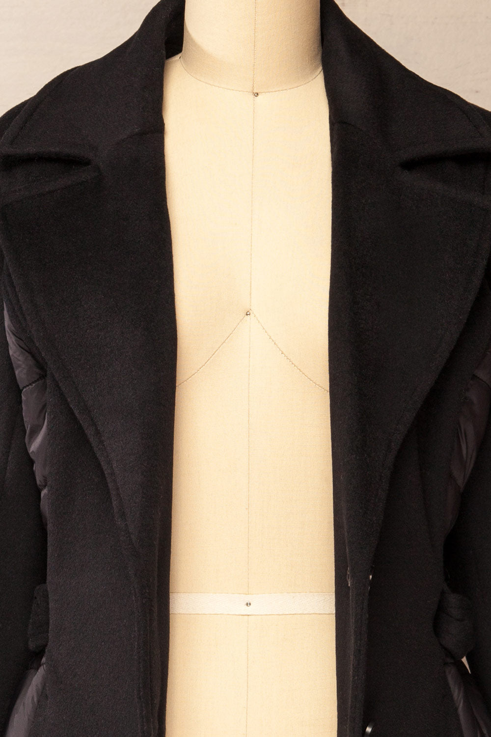 Hadeline Black Slim-Fit Wool Coat | La petite garçonne open