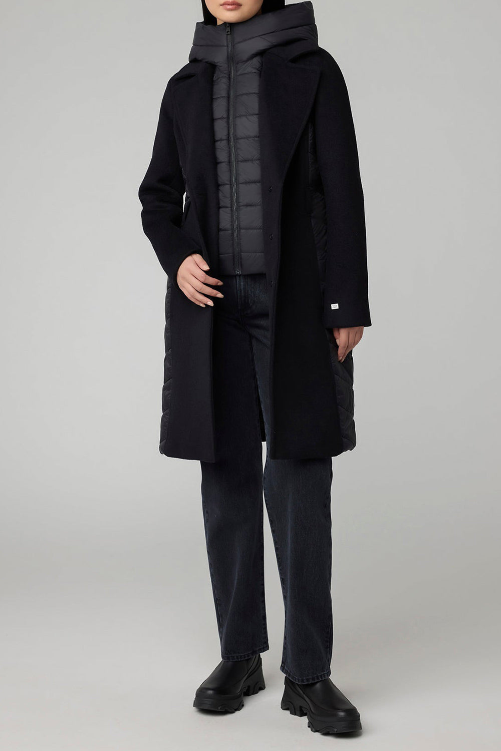 Hadeline Black Slim-Fit Wool Coat | La petite garçonne front on model