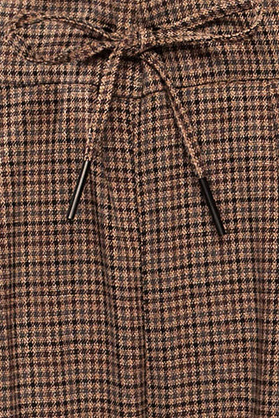 Hamilton Brown High-Waist Plaid Drawstring Pants | La petite garçonne fabric