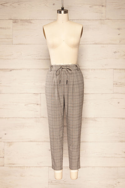 Hamilton Grey High-Waist Plaid Drawstring Pants | La petite garçonne front view