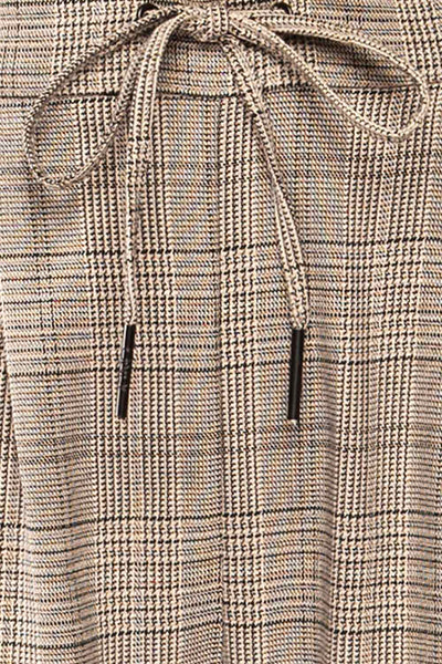 Hamilton Grey High-Waist Plaid Drawstring Pants | La petite garçonne fabric