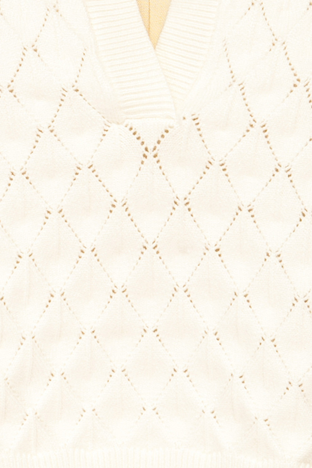 Hansel Cropped Ivory Polo Top w/ Diamond Pattern | La petite garçonne fabric 
