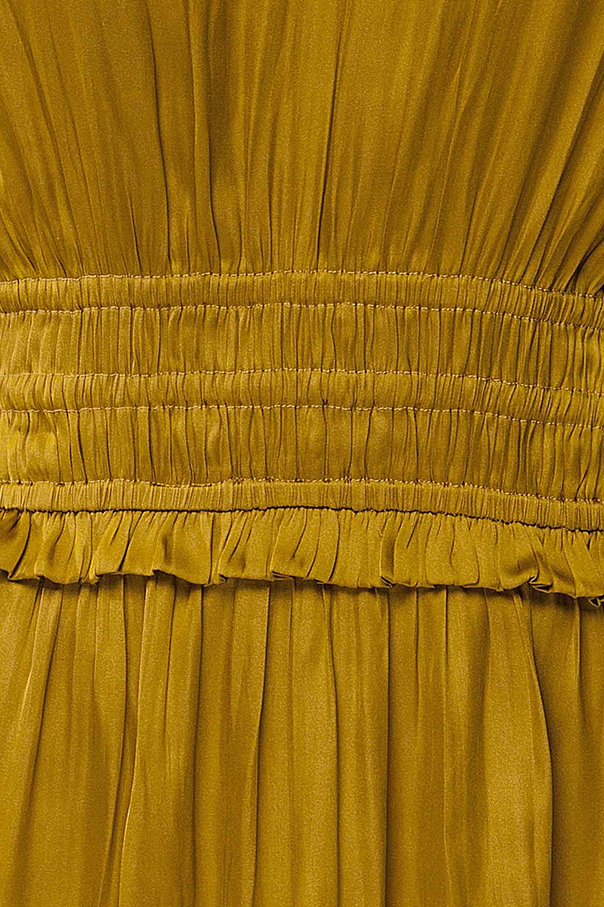 Harrisburg Chartreuse | Robe Courte Satinée à Manches Longues