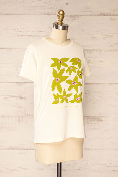 Haworth Beige T-Shirt w/ Green & Pink Flowers | La petite garçonne side view