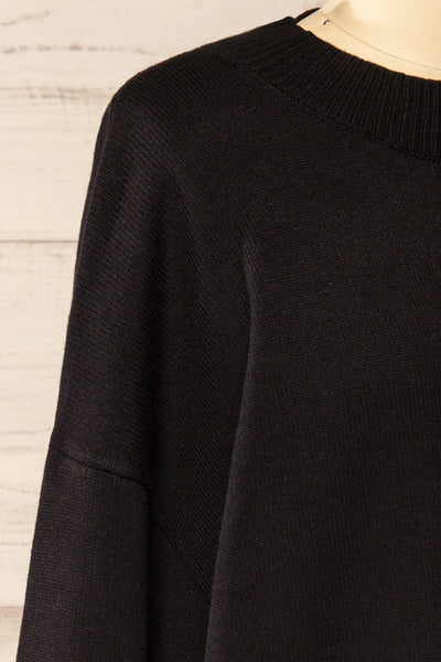 Heswall Black Oversized Sweater | La petite garçonne side close-up