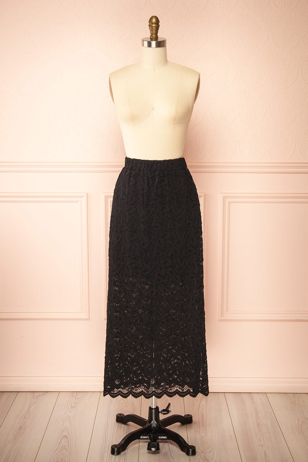 Hikaru Jupe Noire Longue en Dentelle | Boutique 1861 front view