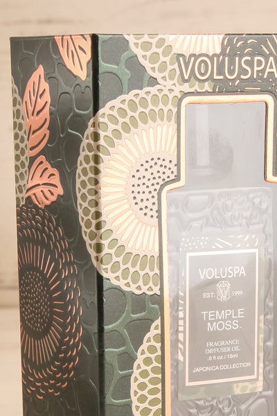 Temple Moss Fragrance Diffuser Oil | Maison garçonne box close-up