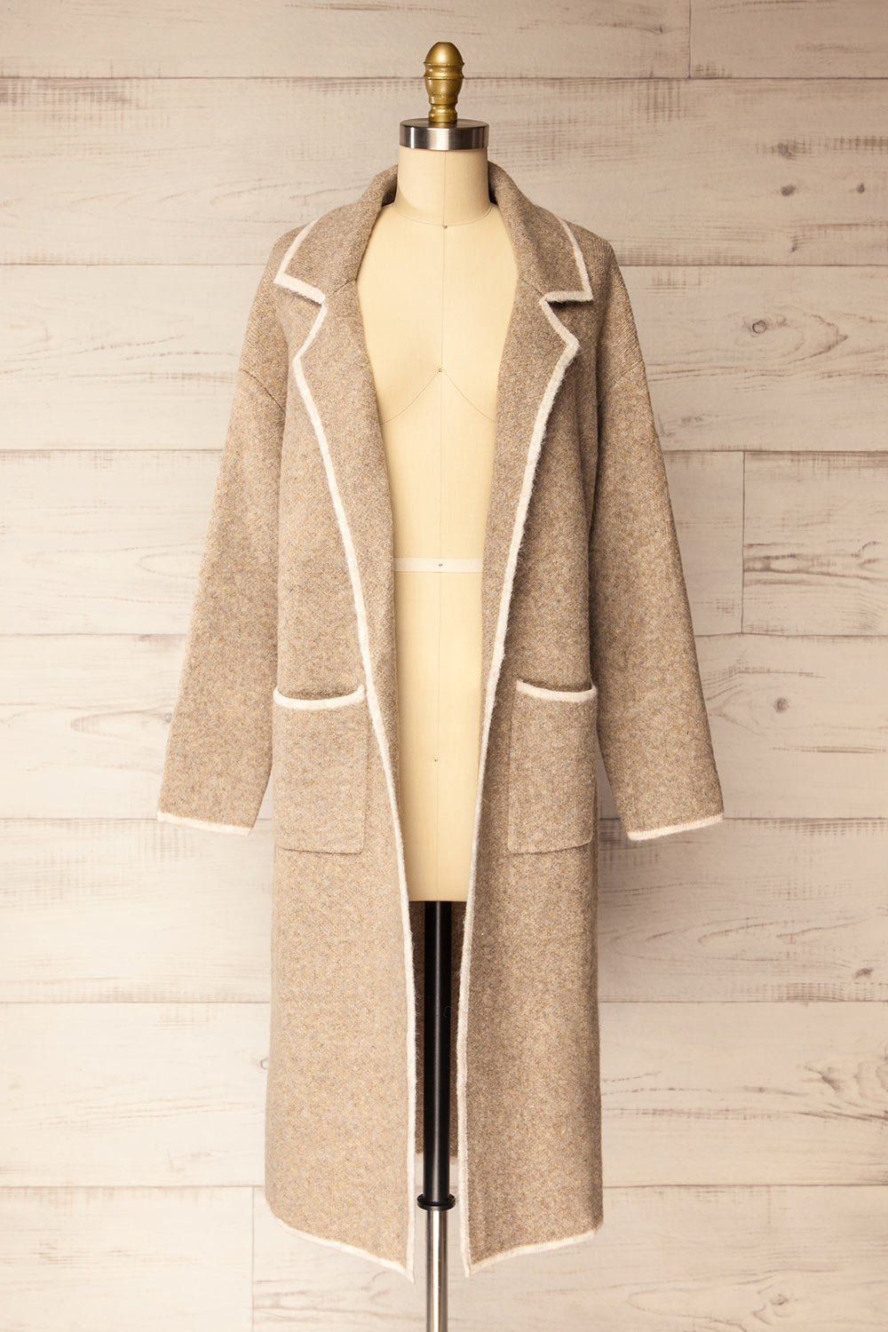 Hull Brown Knitted Jacket with Contrasting Border | La petite garçonne front 