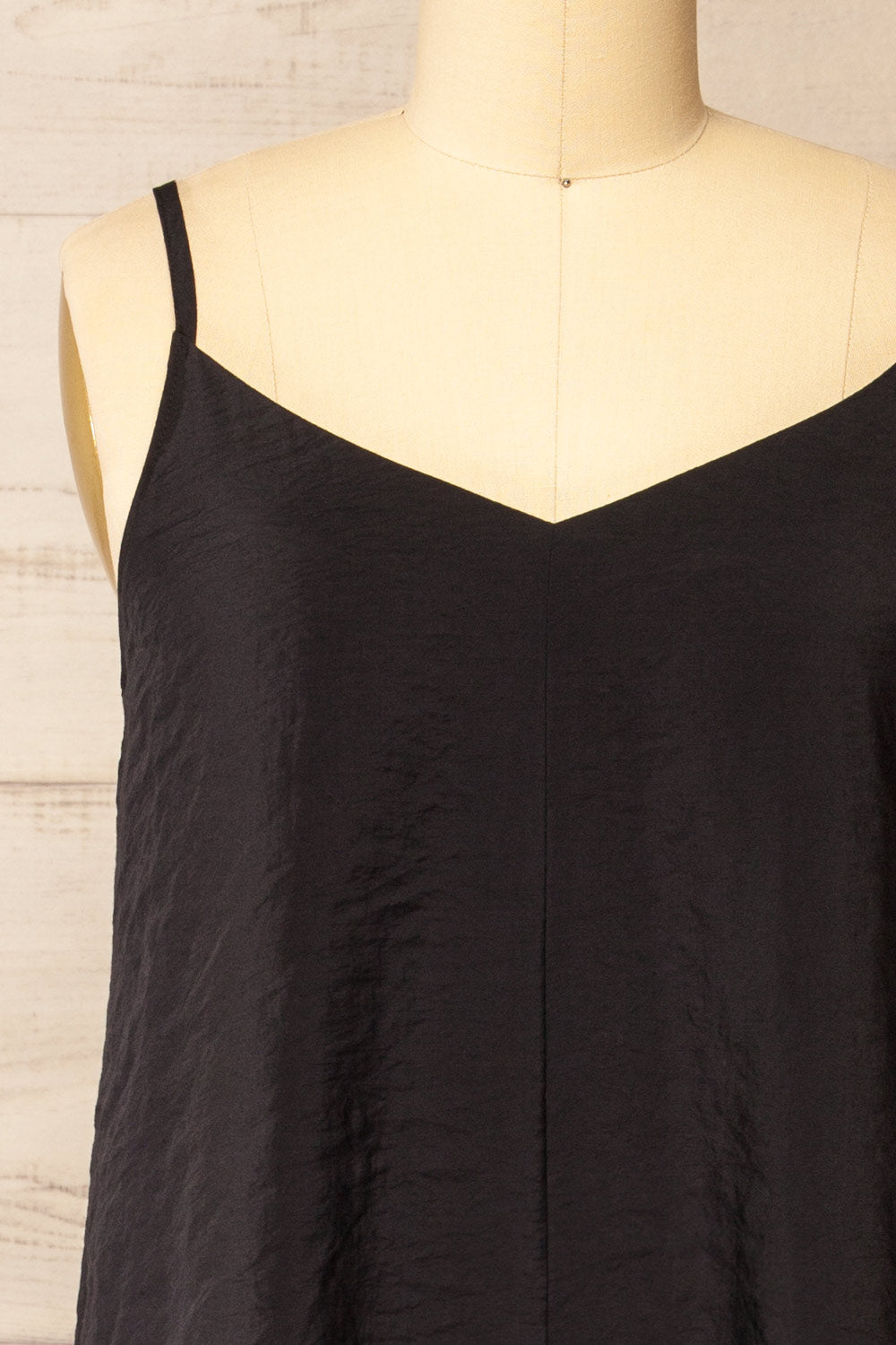 Ibertioga Black Midi Slip Dress w/ V-Neckline | La petite garçonne  front