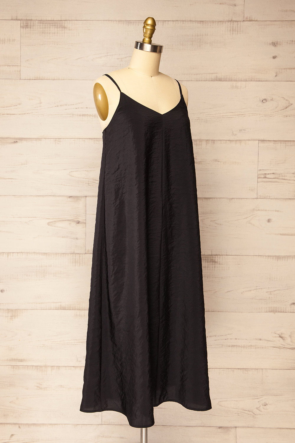 Ibertioga Black Midi Slip Dress w/ V-Neckline | La petite garçonne  side view