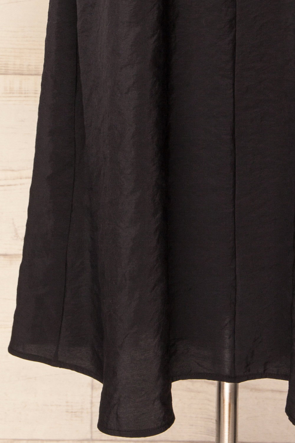 Ibertioga Black Midi Slip Dress w/ V-Neckline | La petite garçonne  bottom 