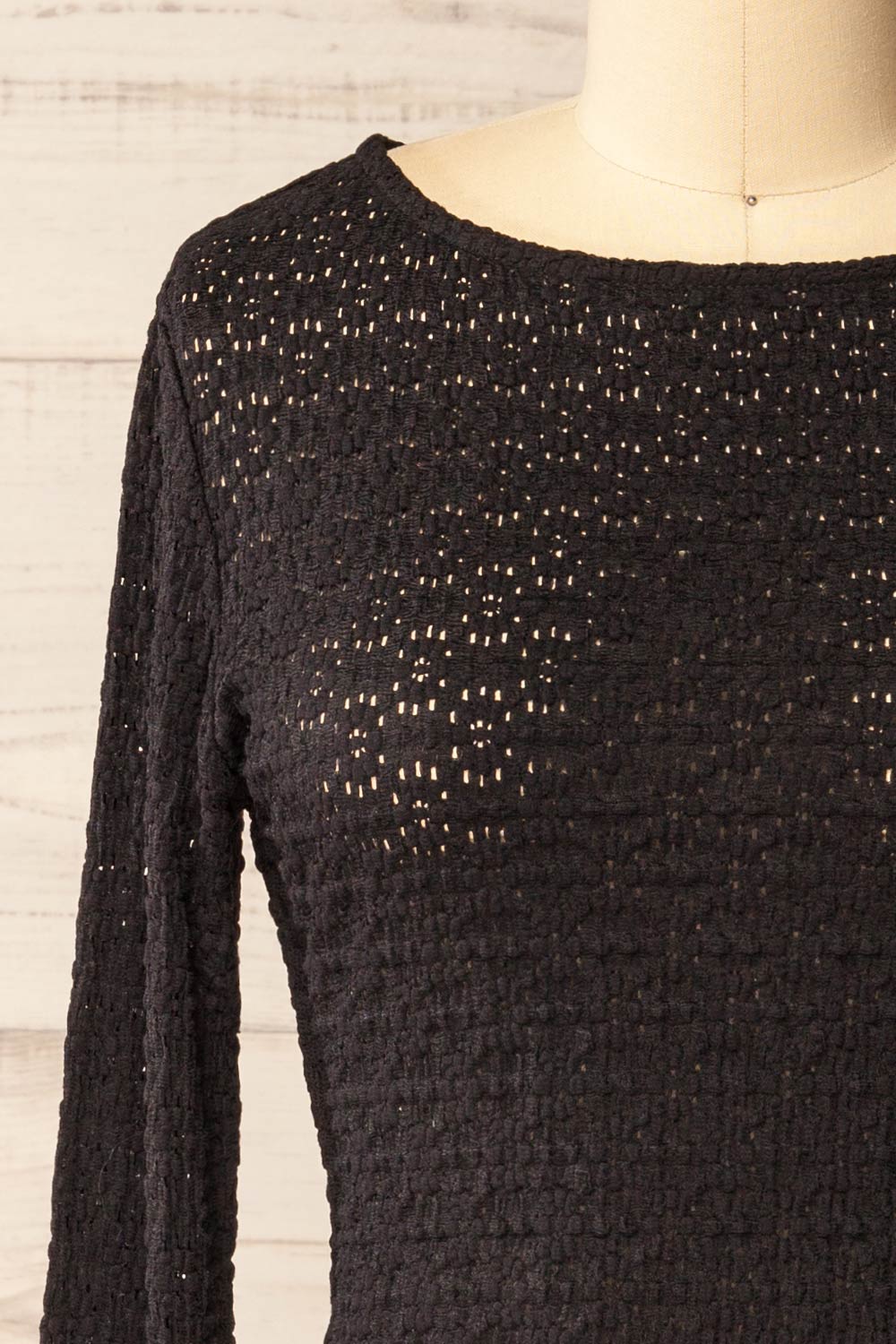 Ikeda Long-Sleeved Sheer Black Top | La petite garçonne front