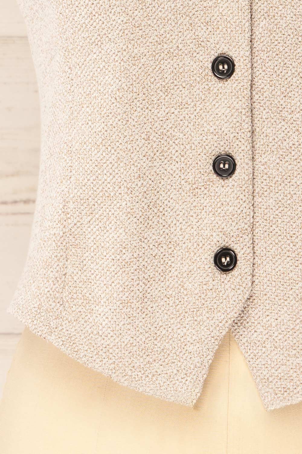 Indio Beige Button-Up Knit Vest | La petite garçonne bottom