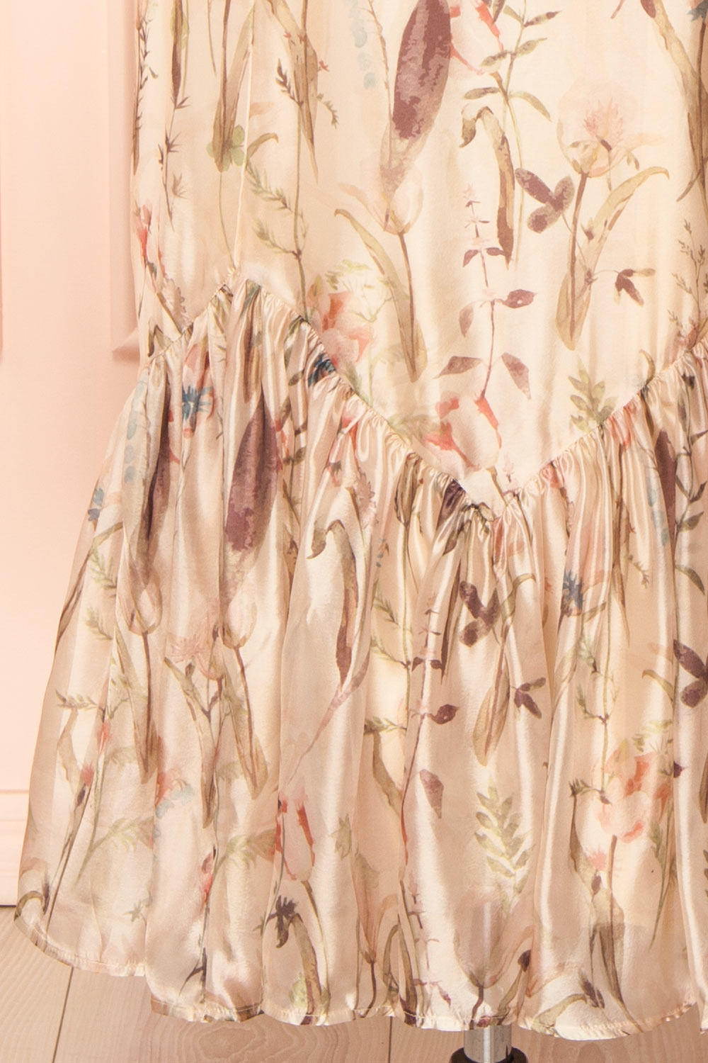 Ipiu Beige Floral Chiffon Midi Dress | Boutique 1861 bottom