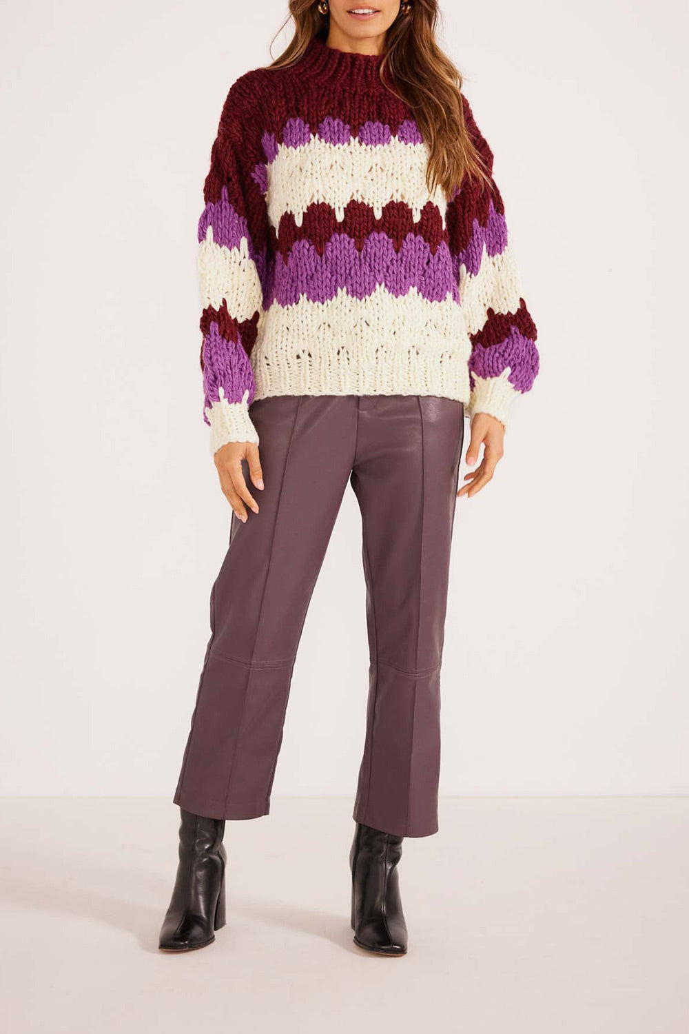 Irvine Multicolor Chunky Knit Sweater | La petite garçonne model