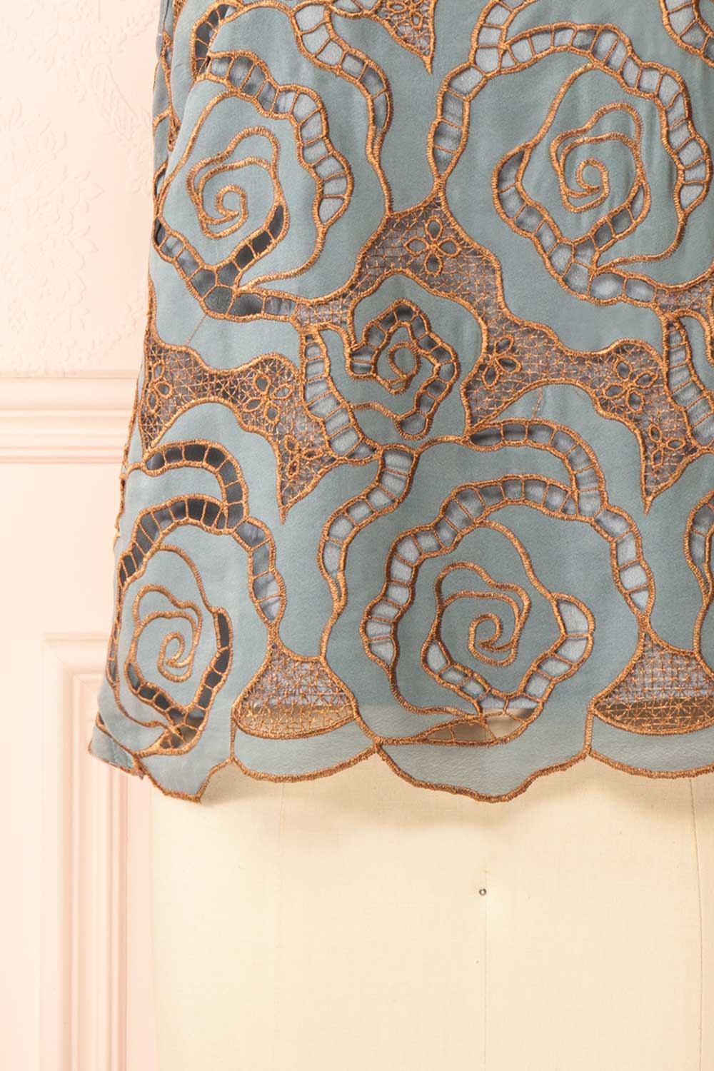 Jabirah  | Blue Sleeveless Top with Copper-Toned Pattern