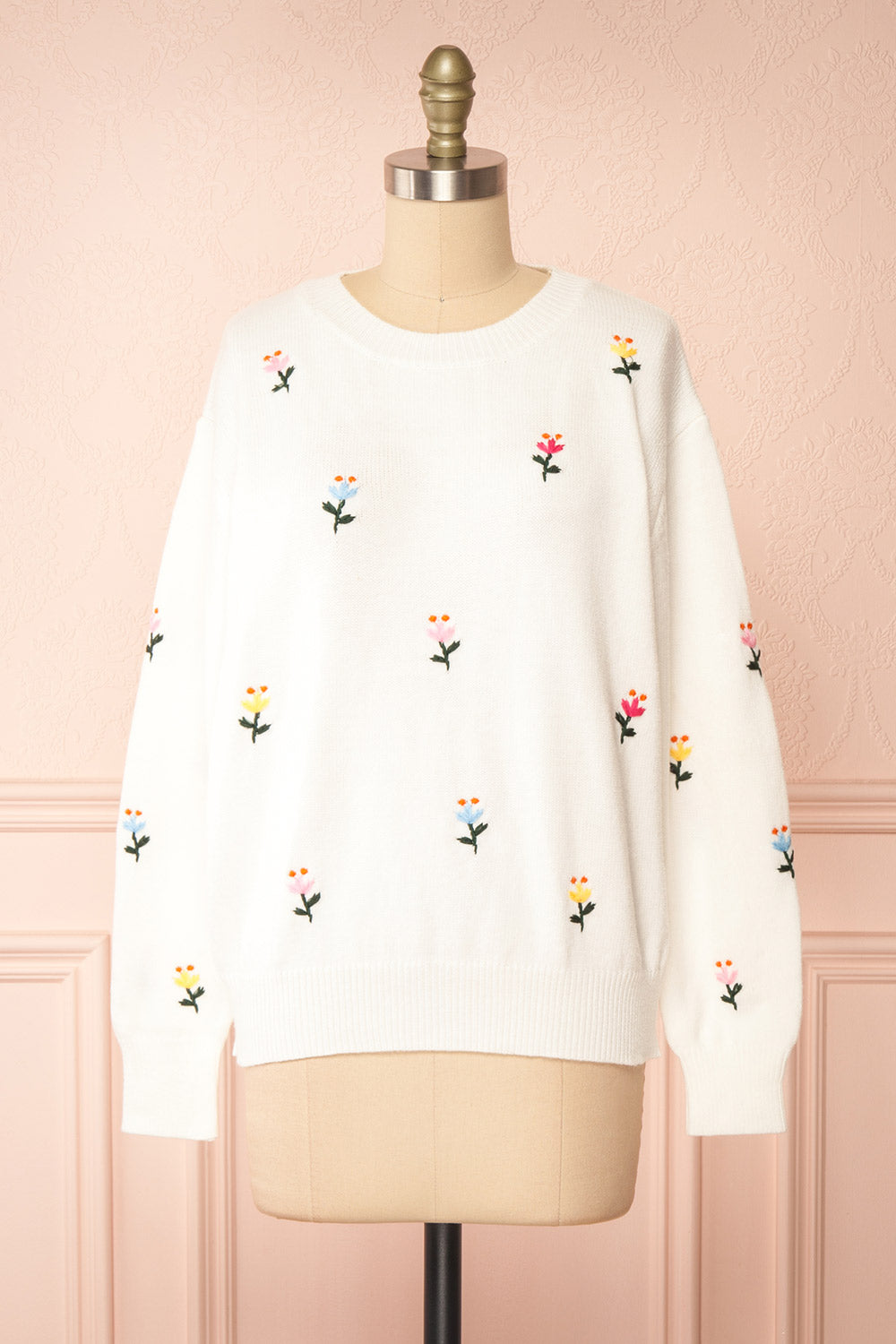 Jardynia Ivory Sweater w/ Knitted Flowers | Boutique 1861 front view