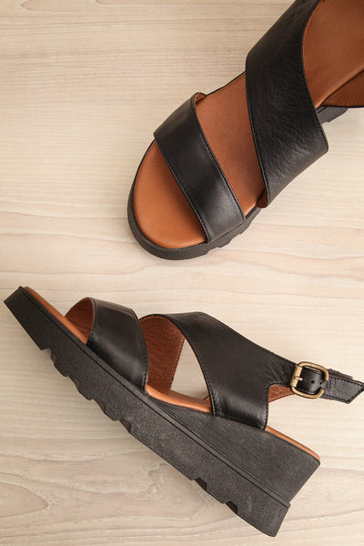 Jianna Black Platform Sandals | La petite garçonne flat view