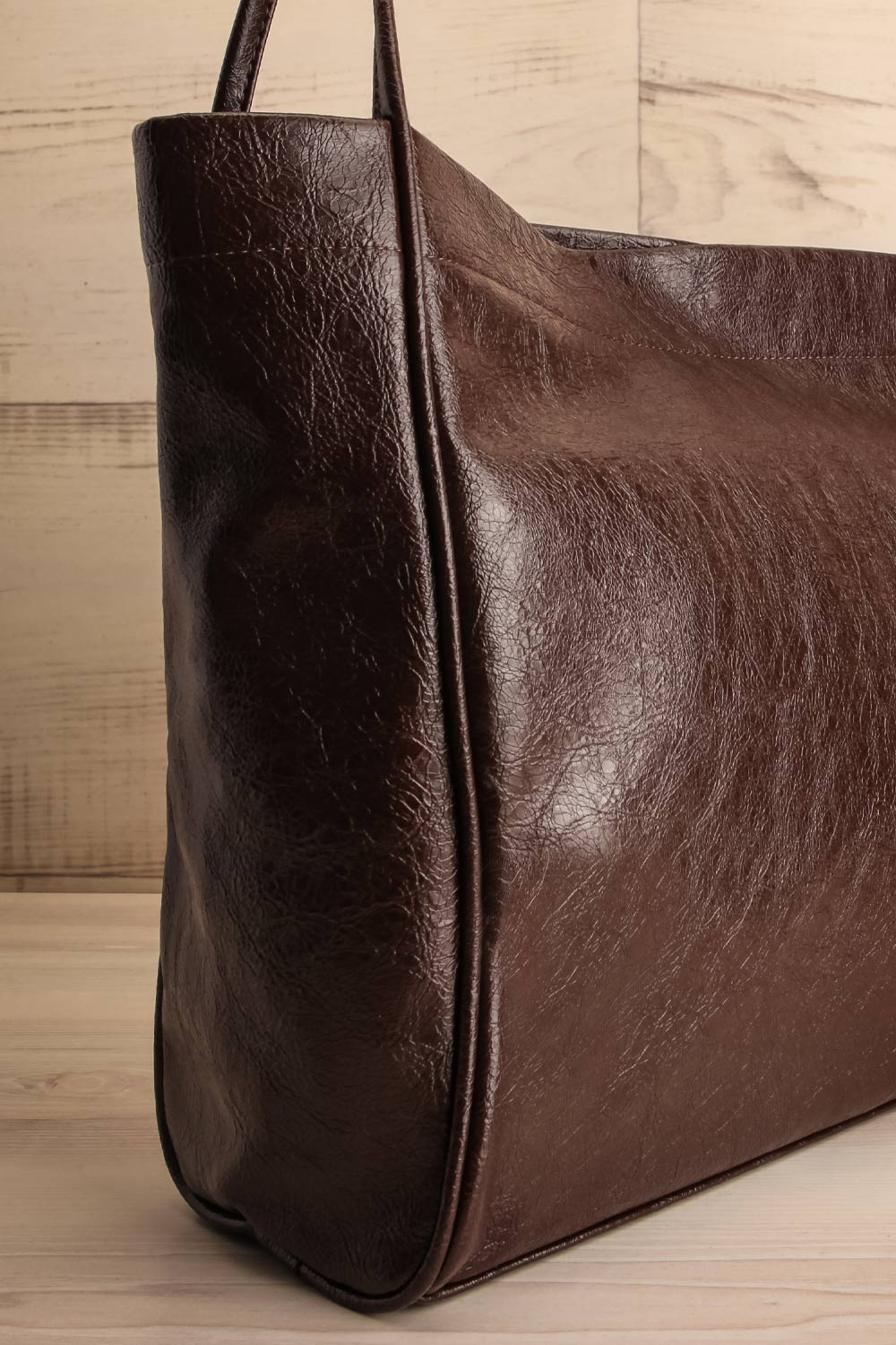 Joffrey Large Brown Faux Leather Tote Bag | La petite garçonne side close-up