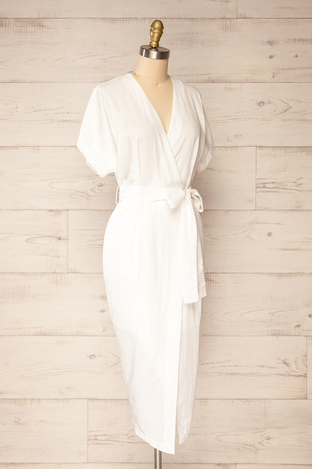 Junin White Short Sleeve Wrap Midi Dress | La petite garçonne side view
