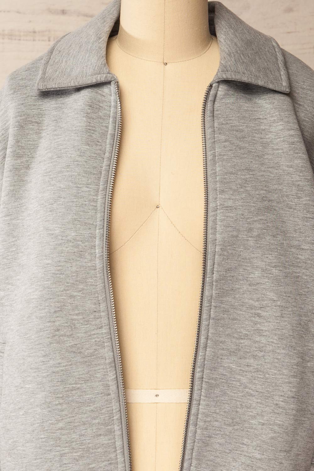 Kamour Grey Sport Jacket with Pockets | La petite garçonne open