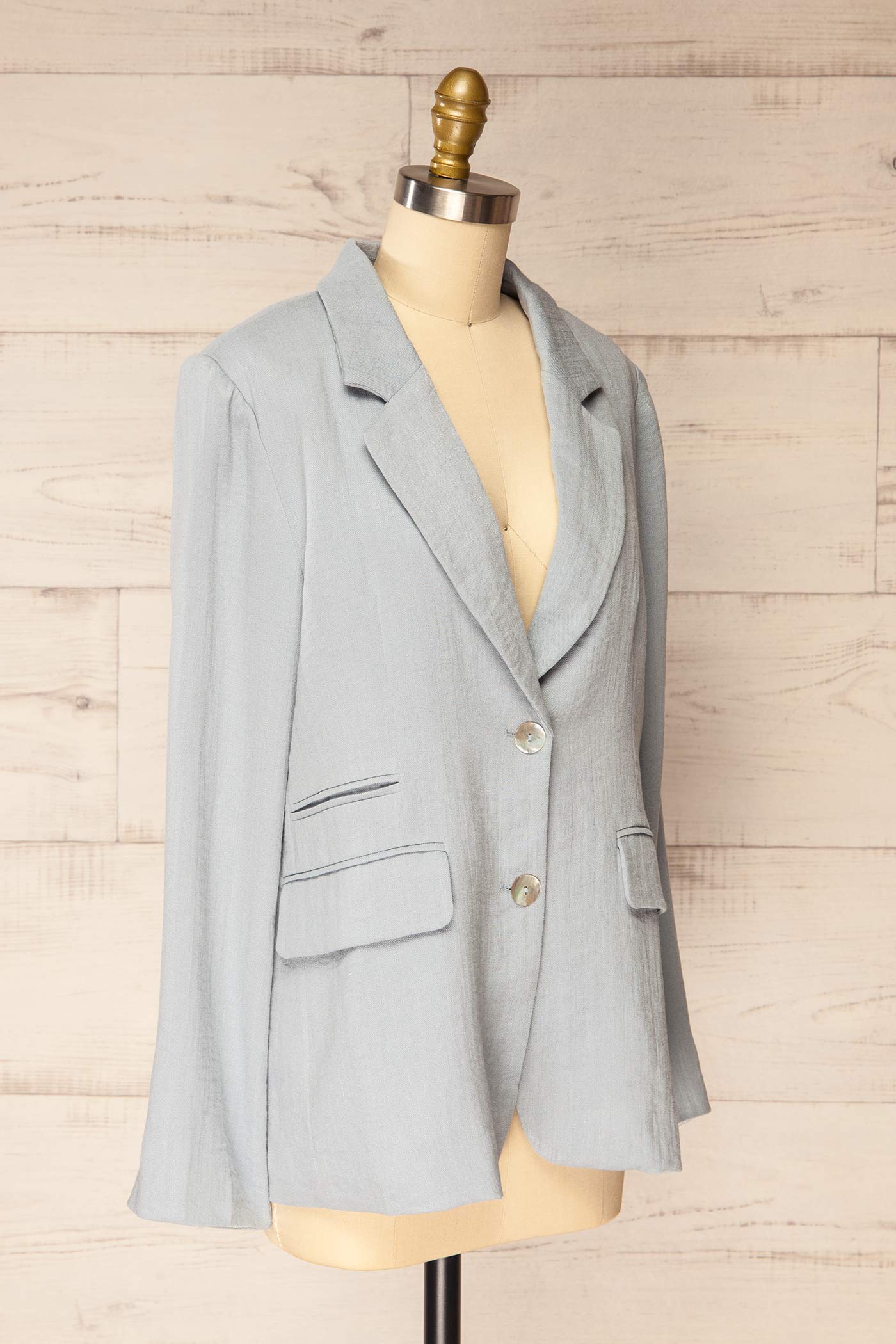 Sideview Kandla Oversized Light Blue Blazer with Lace Cuff Detail at la petite garçonne