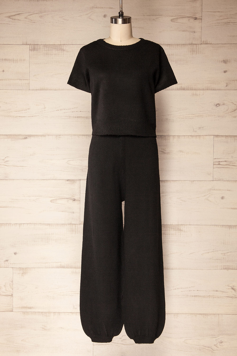 Kano Black Knitted Set with Scarf | La petite garçonne front view