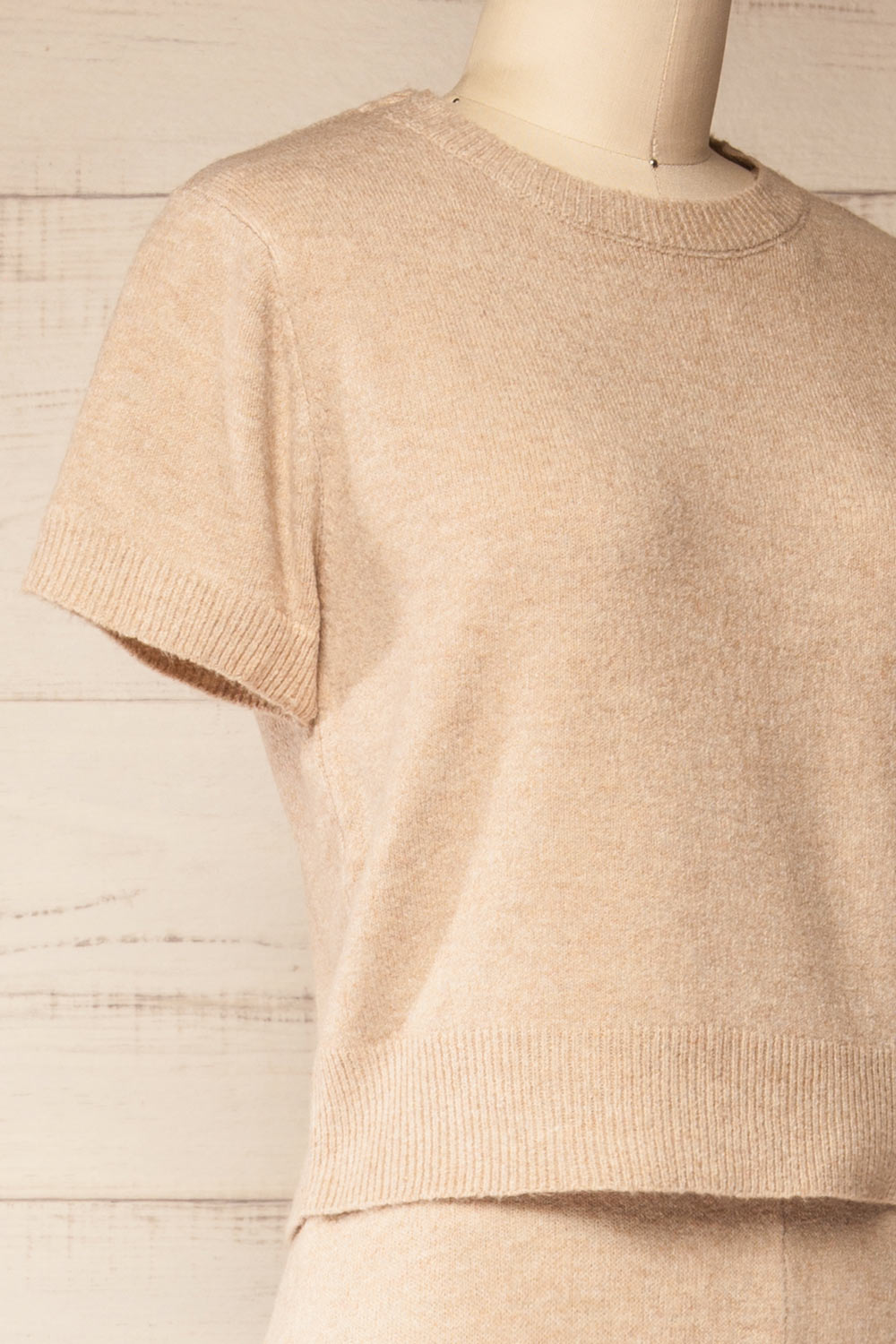 Kano Beige Knitted Set with Scarf | La petite garçonne side