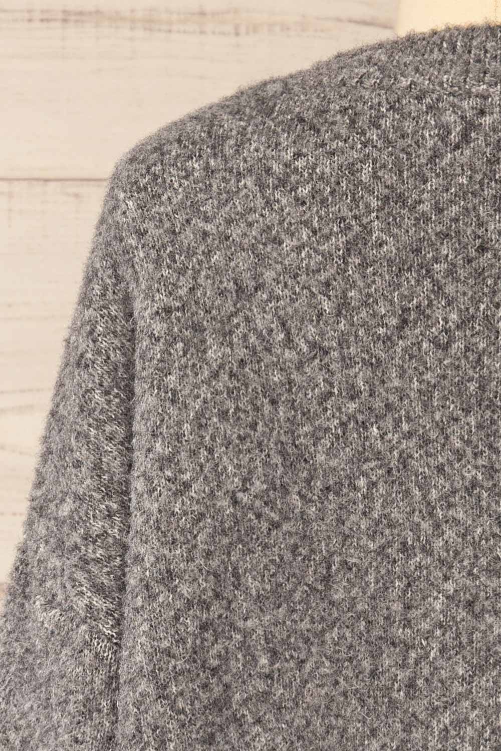 Kardia Grey Knit Cardigan w/ Black Heart | La petite garçonne back