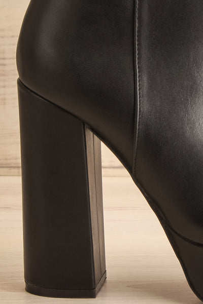 Kaylean Black Platform Heeled Ankle Boots | La petite garçonne side close-up