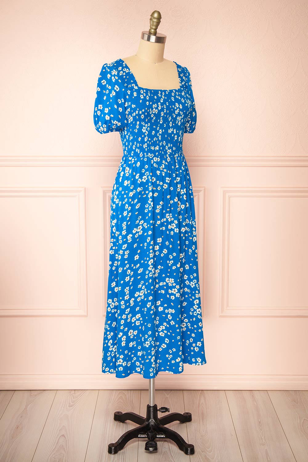 Kazuha Blue Floral Midi Dress w/ Short Sleeves | Boutique 1861  side view