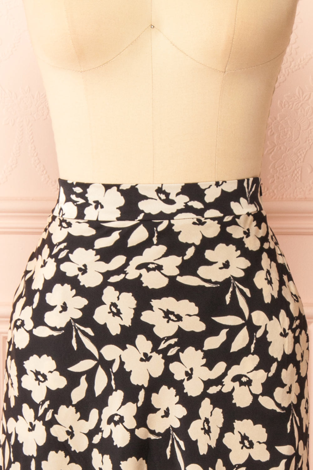 Kelly Black Floral Satin Midi Skirt w/ Pockets | Boutique 1861  front