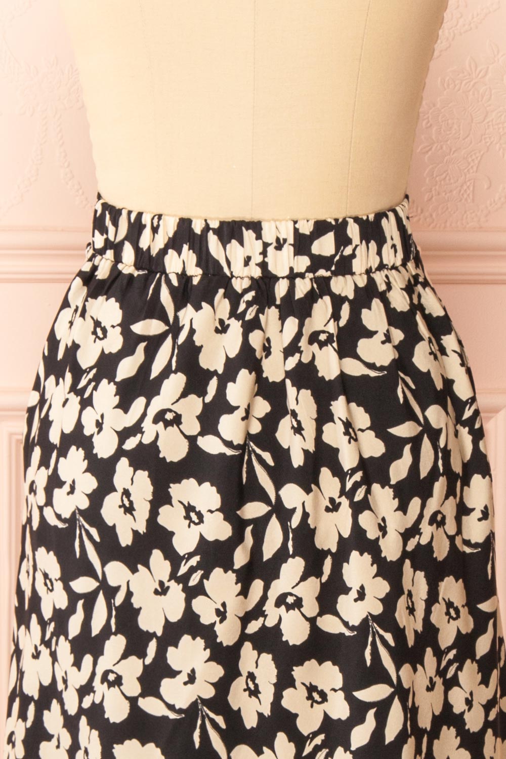 Kelly Black Floral Satin Midi Skirt w/ Pockets | Boutique 1861   back