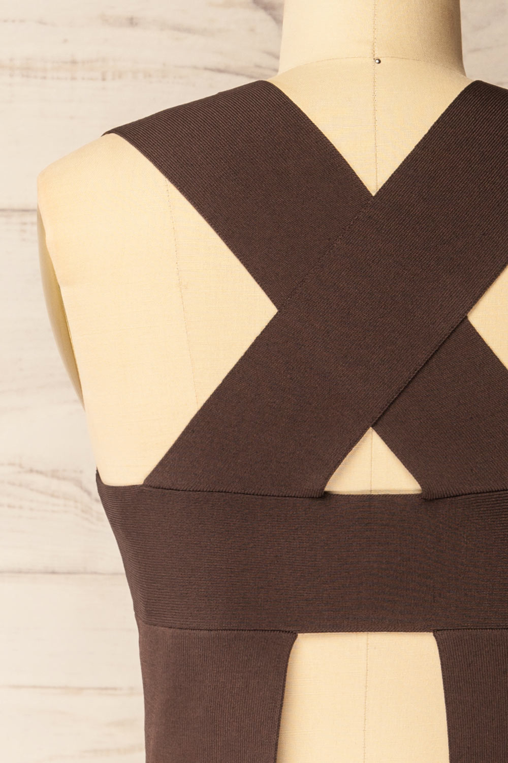 back of a Mannequin wearing a Kerang Brown Ribbed Crop Top from La petite garçonne