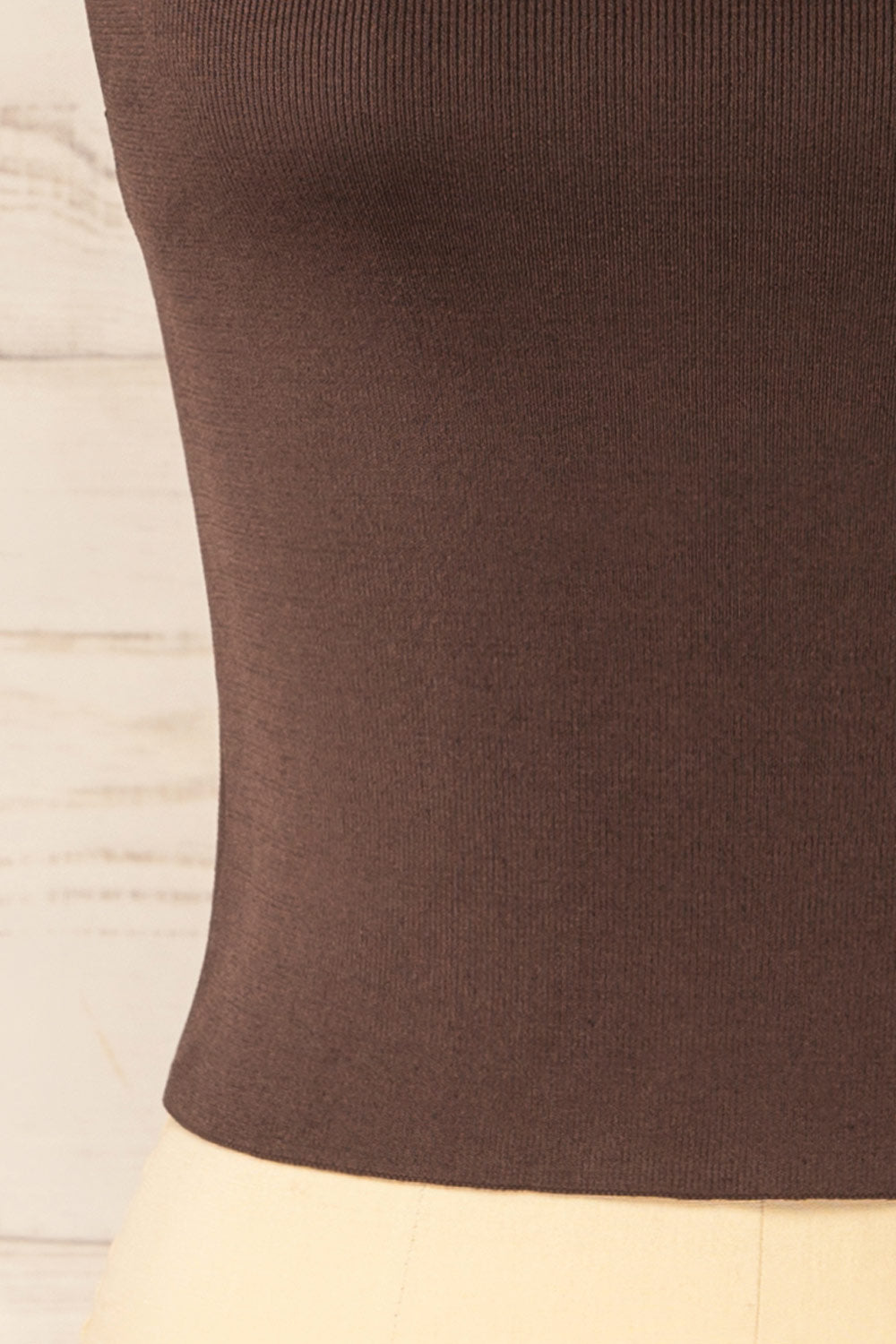 bottom of a Mannequin wearing a Kerang Brown Ribbed Crop Top from La petite garçonne