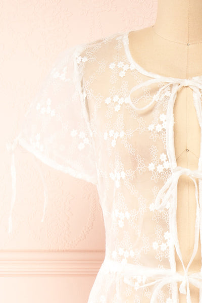 Kimyokis White See-Through Kimono w/ Short Sleeves | Boutique 1861  front