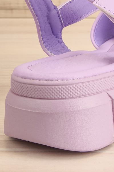 Kitsch Lilac Platform Sandals | La petite garçonne back close-up