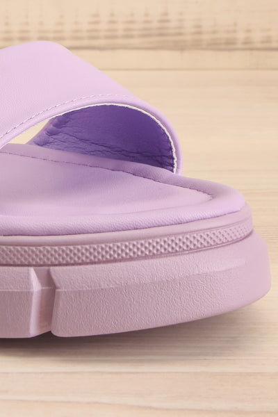 Kitsch Lilac Platform Sandals | La petite garçonne front close-up
