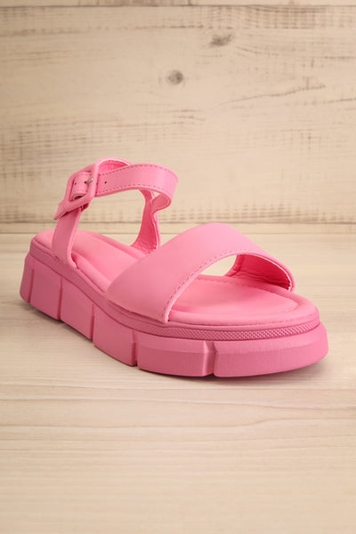 Kitsch Pink Platform Sandals | La petite garçonne front view