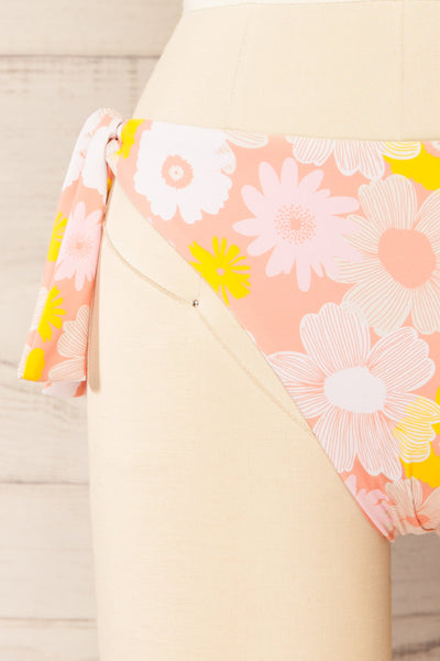Kiwat Pink Floral Bikini Bottom | La petite garçonne front close-up