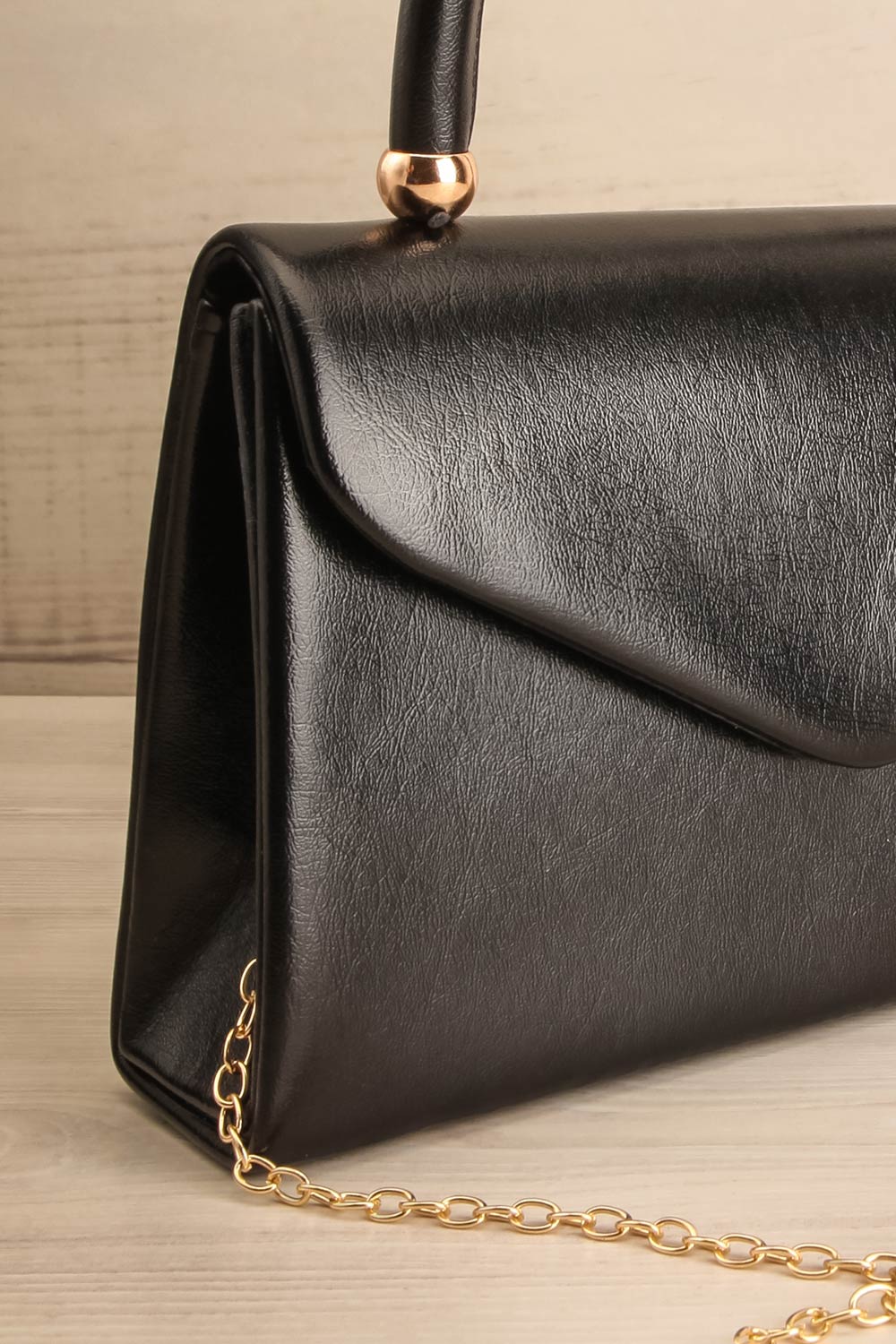 Klothos Black Crossbody Handbag | La petite garçonne side close-up