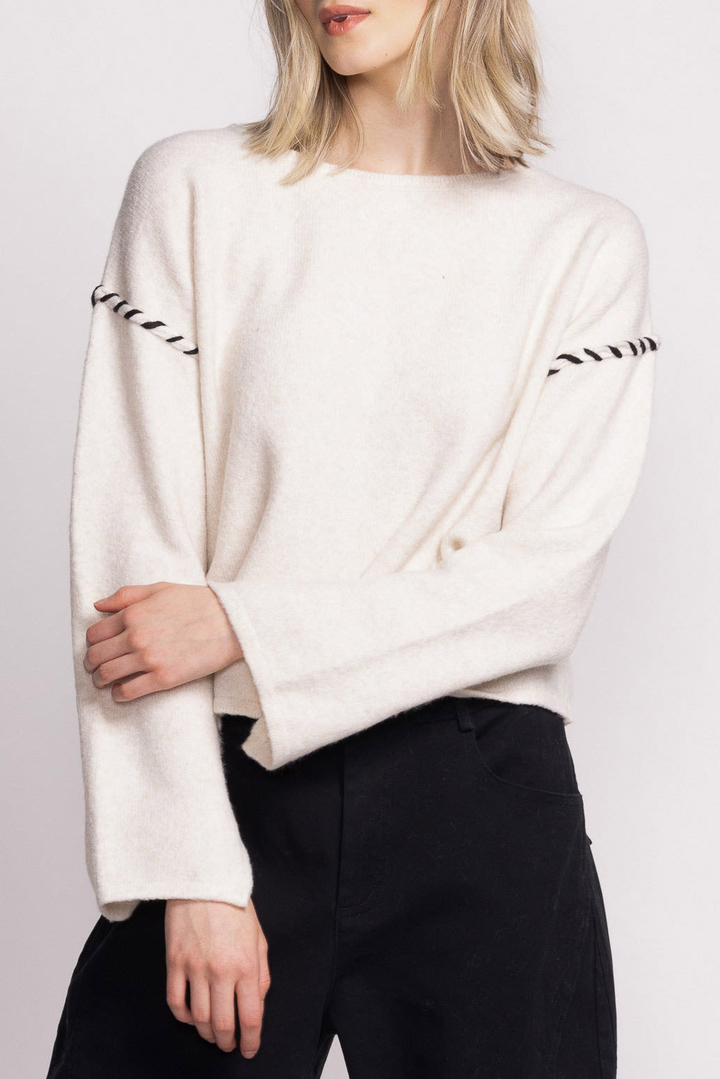 Kofu Ivory Sweater w/ Exposed Stitching | La petite garçonne on model