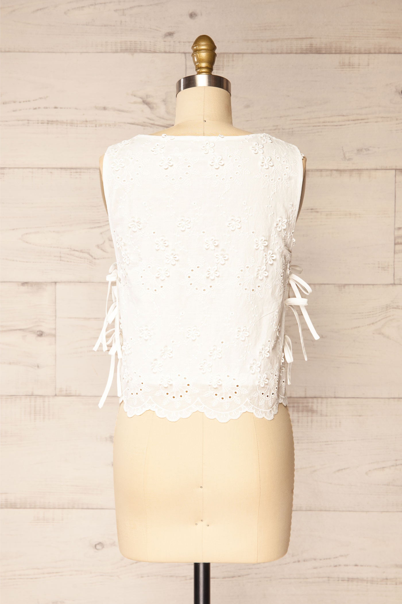 Kolkata Sleeveless Ivory Eyelet Top with Side Ties | La petite garçonne back view