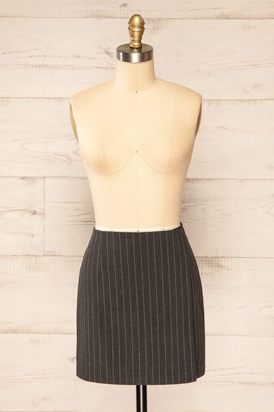 Kolwezi Short Grey Pinstripe Skirt | La petite garçonne front view